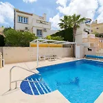 Casa Pia * Dehesa de Campoamor (Orihuela Costa)